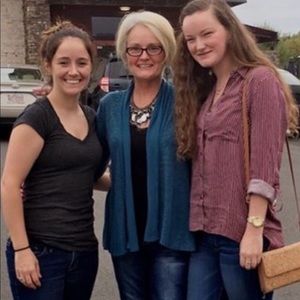 Meet your Posher, Cindy